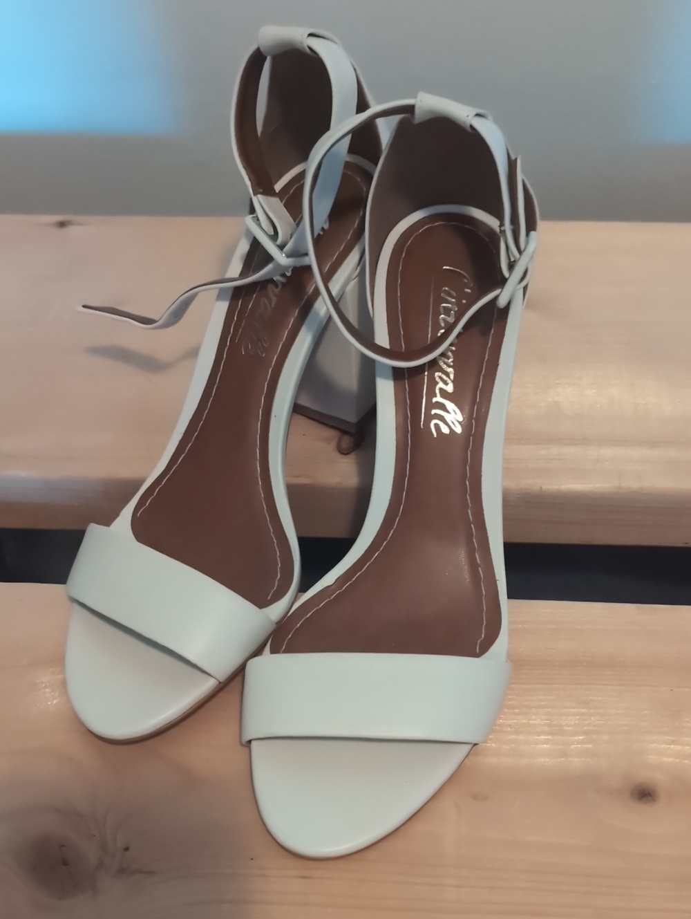 L'INTERVALLE White and Brown Heels